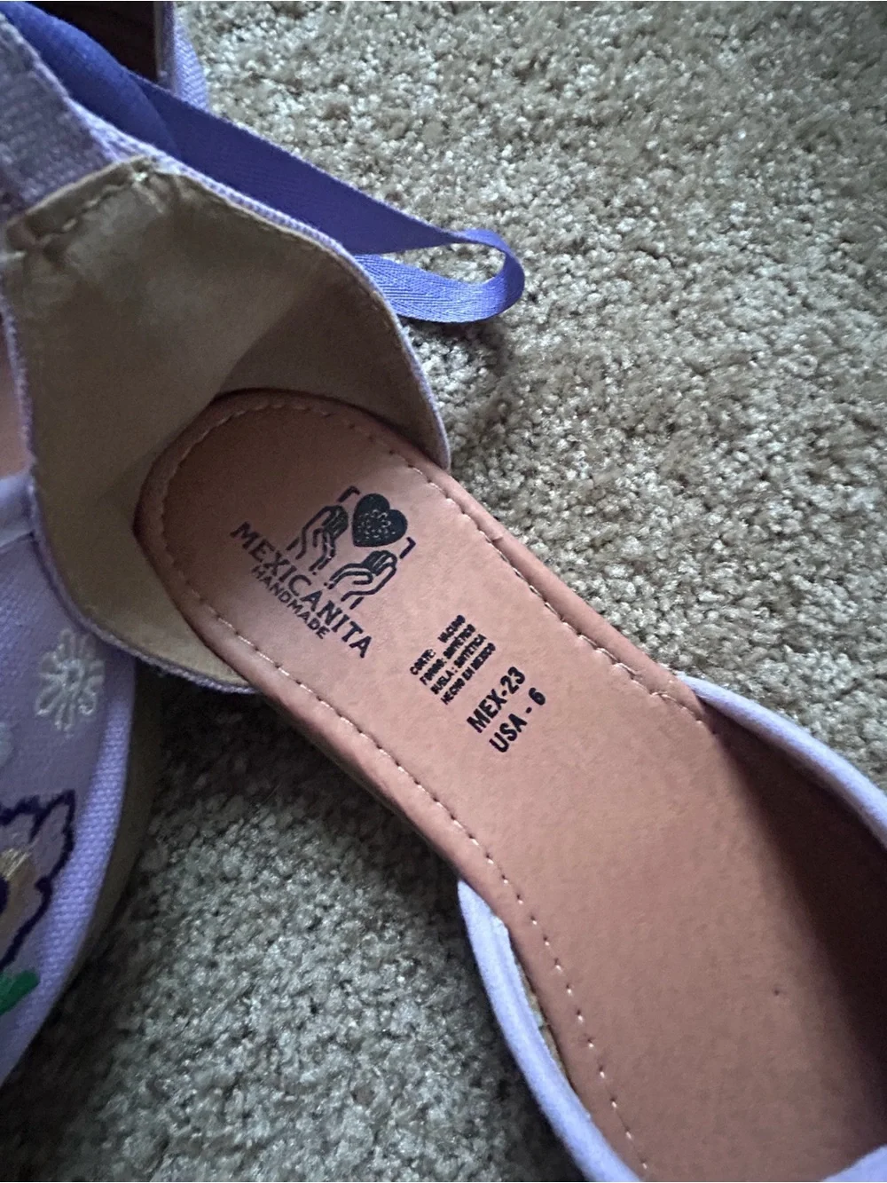 Woman Lavender Floral Espadrille Flats with Ribbon Wrap Size 6